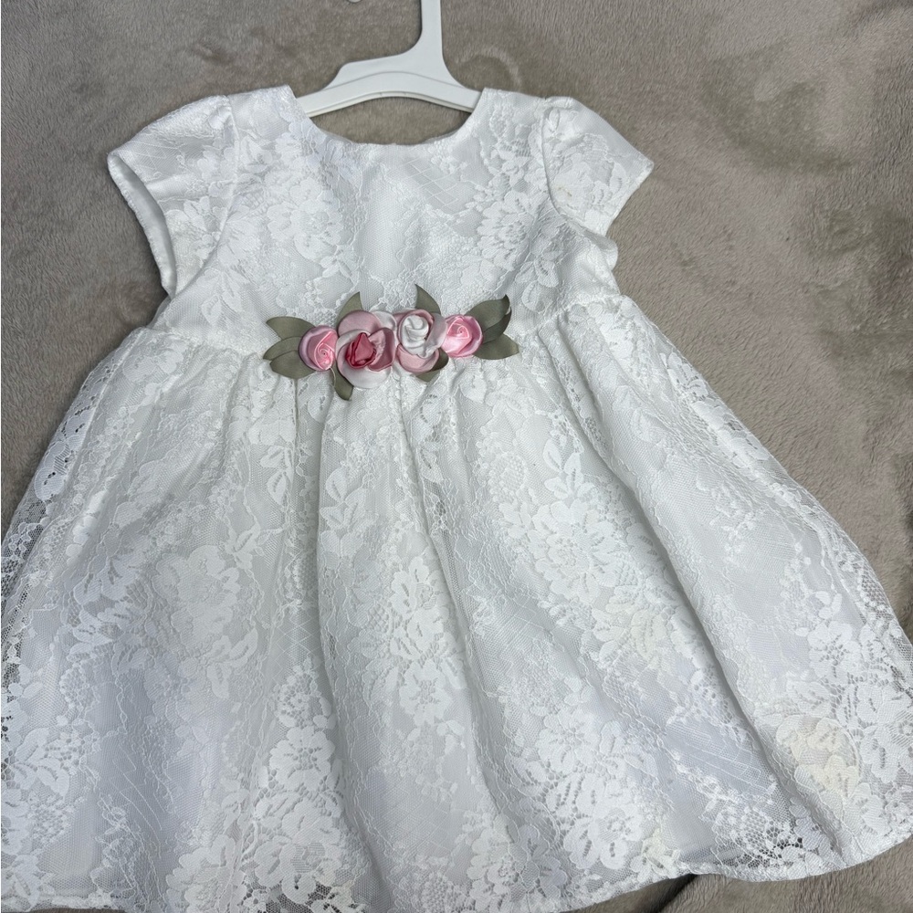 Elegant White Lace Kids Dress with Pink Floral Accent